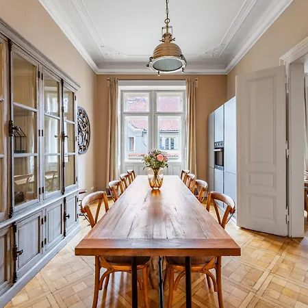 Apartmanhotel Malostranska