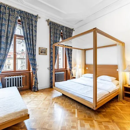 Malostranska 4*