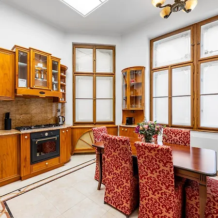 Malostranska Aparthotel 4*