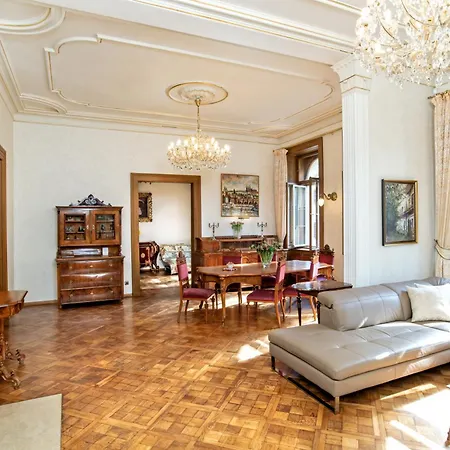 Hotel apartamentowy Malostranska