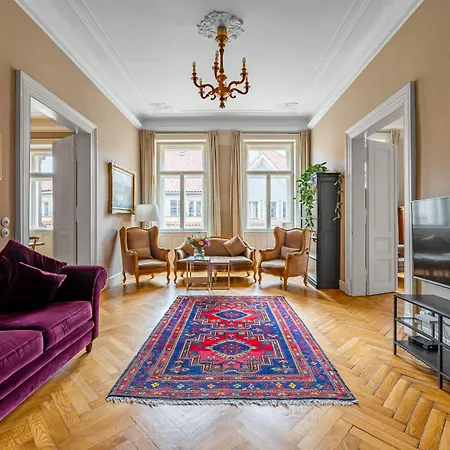Malostranska 4* Prague