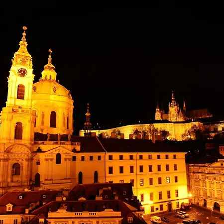 말로스트란스카 4* 프라하